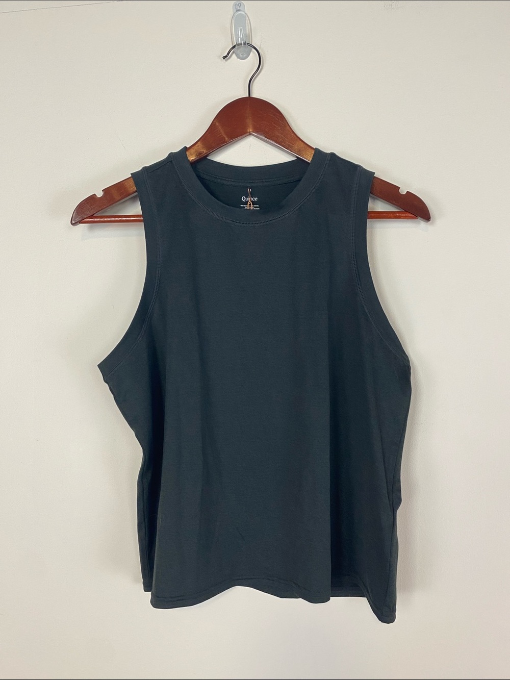 Quince Black Sleeveless Crew Neck Tank Top
